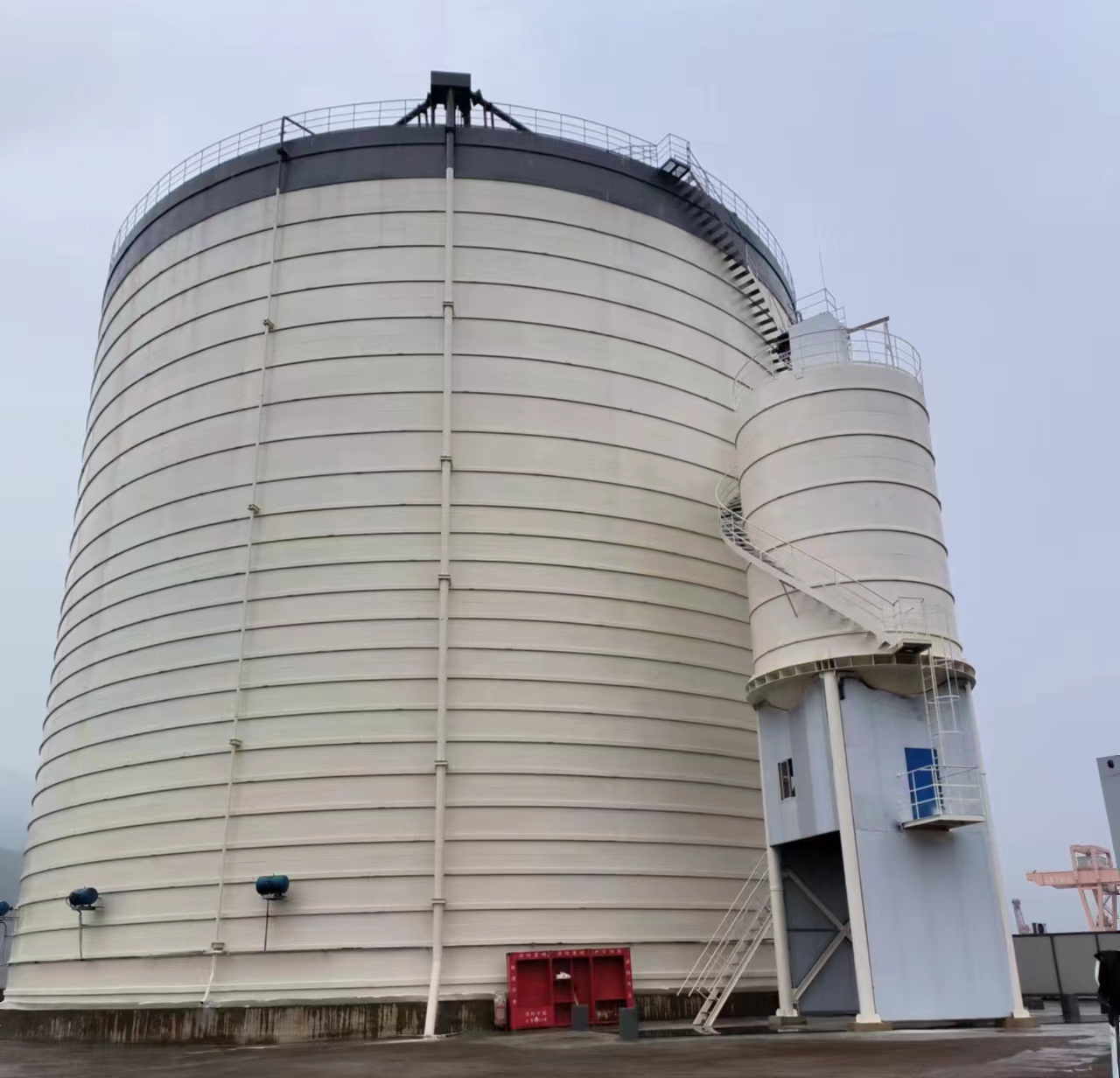 广灵10万吨水泥钢板库